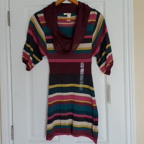 Dkny Dresses & Skirts - DKNY NWT striped half sleeve sweater dress M